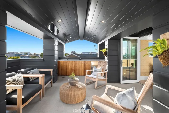 1416 E Balboa Boulevard, Newport Beach, California 92661