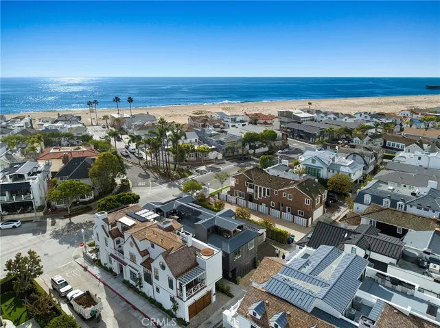 1416 E Balboa Boulevard, Newport Beach, California 92661