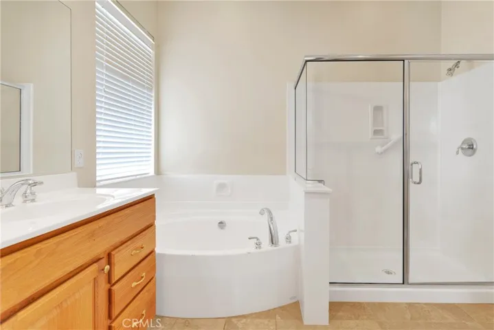 11018 Rockaway Glen Road, Apple Valley, California 92308
