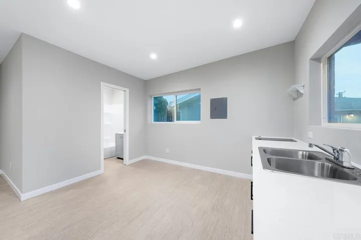 guest suite kitchen and bath