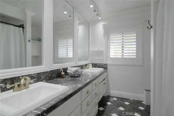 795 S Ruby Lane, Anaheim Hills, California 92807
