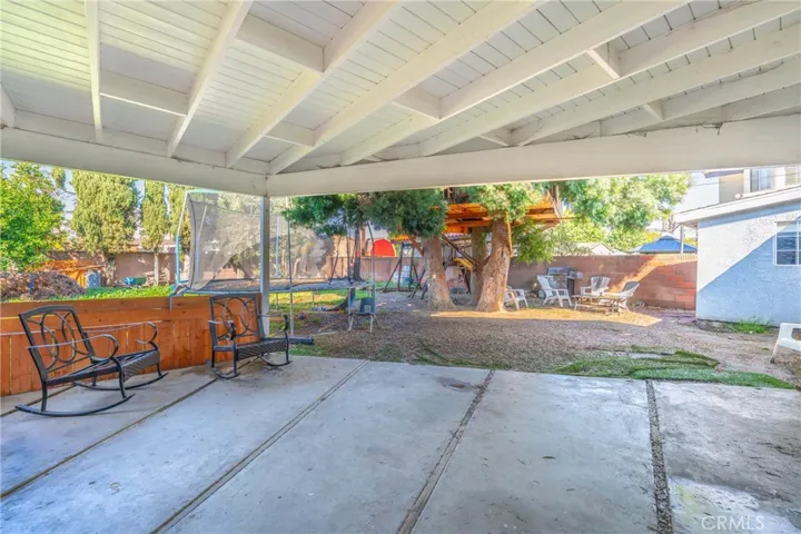 10609 Newville Avenue, Downey, California 90241