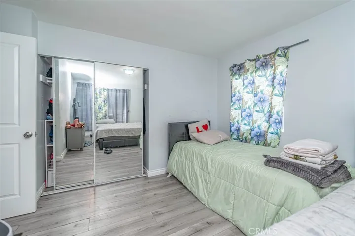 10609 Newville Avenue, Downey, California 90241