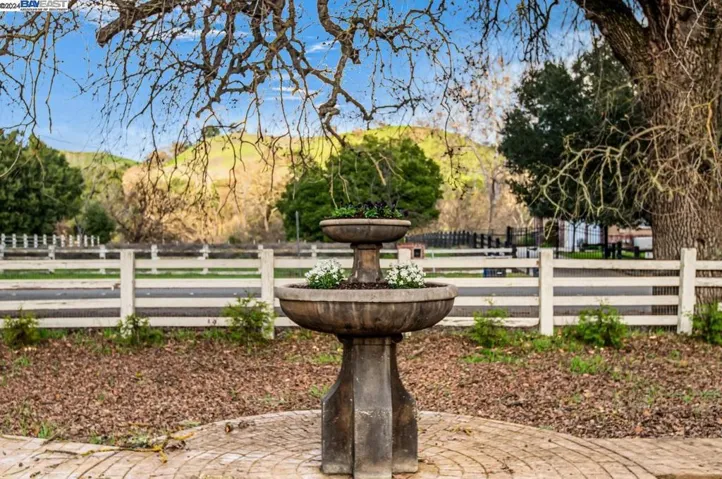 8113 War Glory Pl, Pleasanton, California 94566