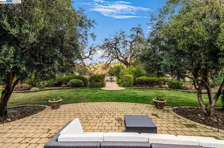 8113 War Glory Pl, Pleasanton, California 94566