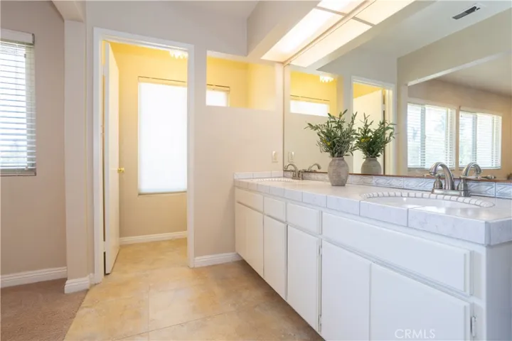 5576 Honeyman Street, Simi Valley, California 93063