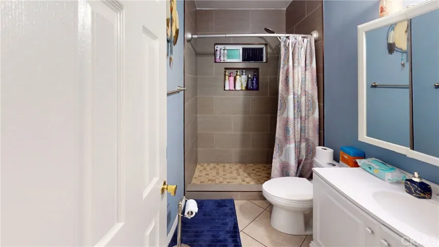 7018 Olive Street, Highland, California 92346