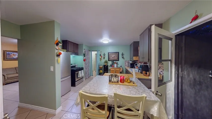 7018 Olive Street, Highland, California 92346