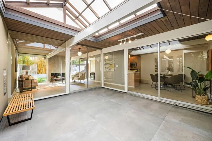 1050 Pomeroy Avenue, Santa Clara, California 95051