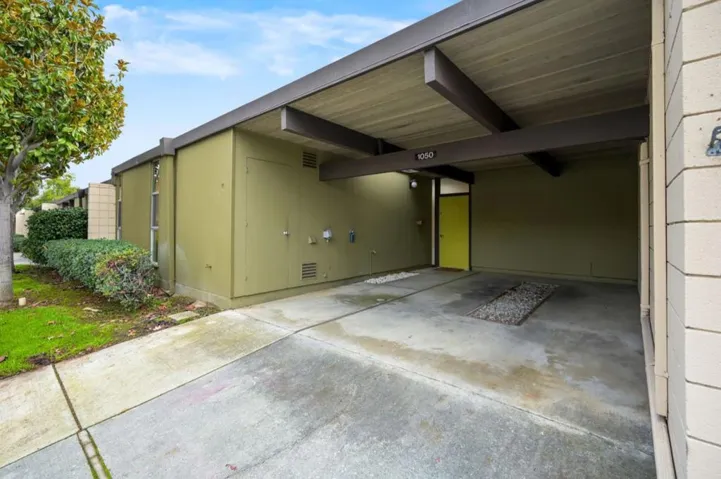 1050 Pomeroy Avenue, Santa Clara, California 95051