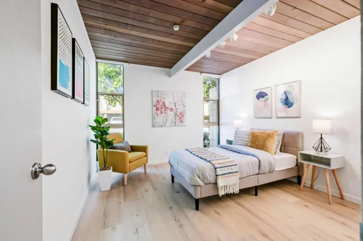 1050 Pomeroy Avenue, Santa Clara, California 95051
