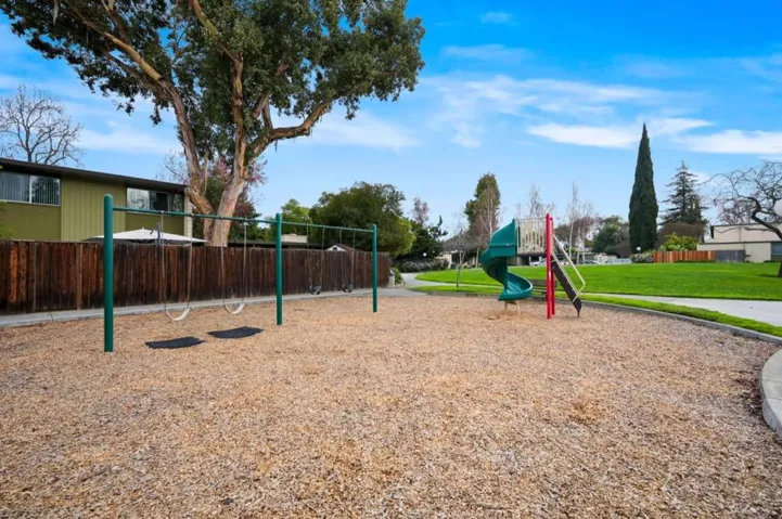 1050 Pomeroy Avenue, Santa Clara, California 95051
