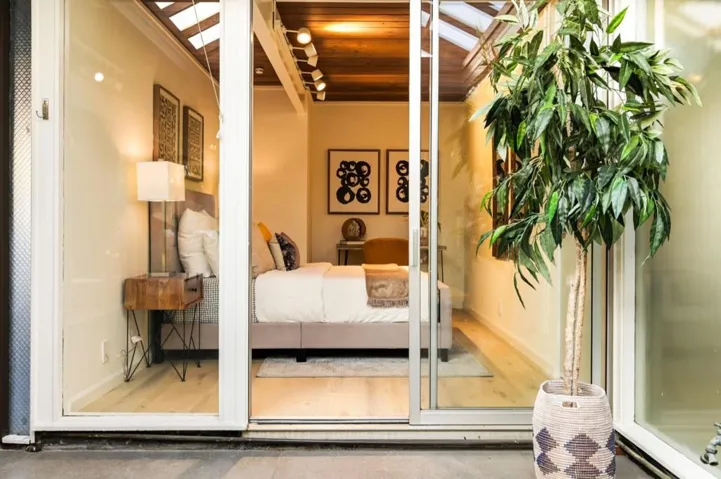 1050 Pomeroy Avenue, Santa Clara, California 95051
