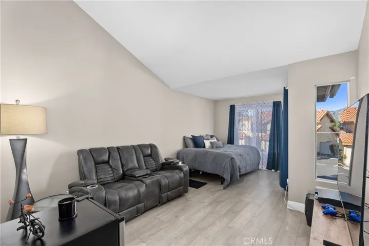 Large primary bedroom