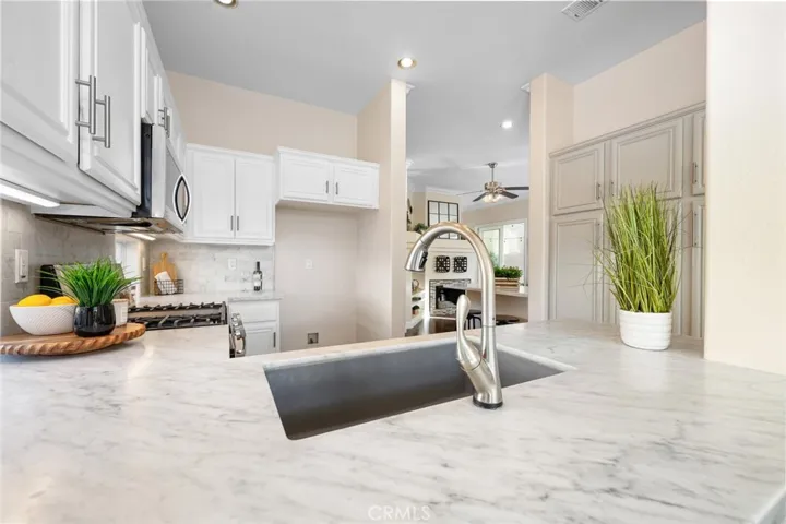 17 Paseo Brezo, Rancho Santa Margarita, California 92688