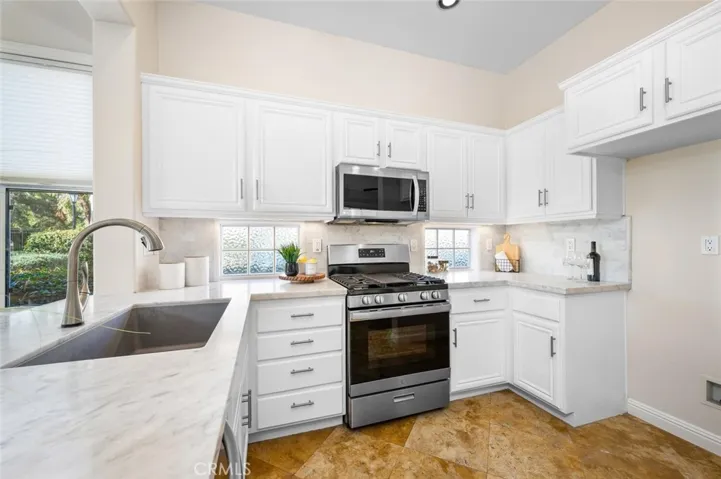 17 Paseo Brezo, Rancho Santa Margarita, California 92688