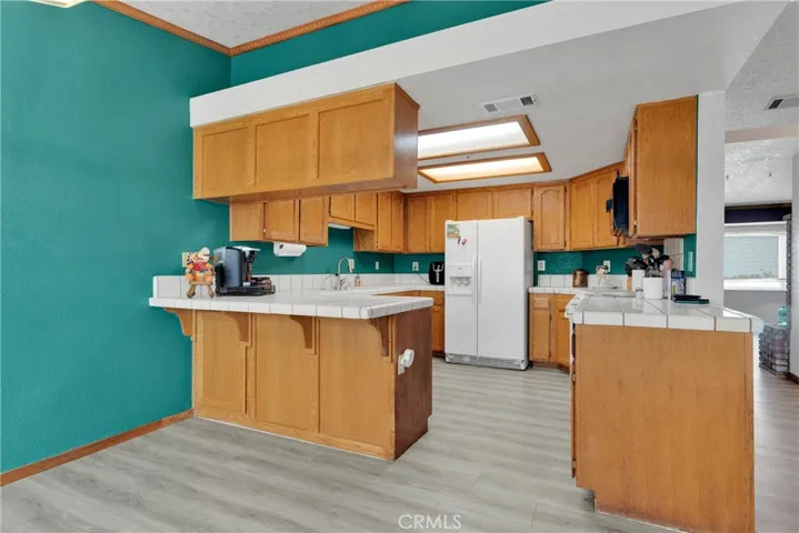 9035 Bonanza Road, Phelan, California 92371