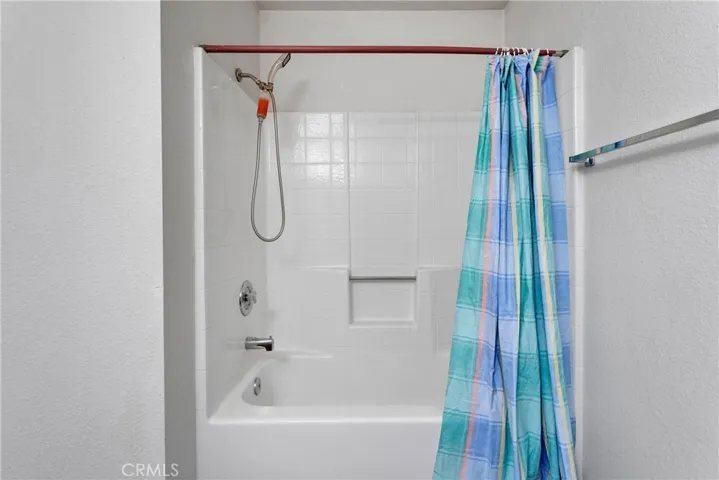 9035 Bonanza Road, Phelan, California 92371