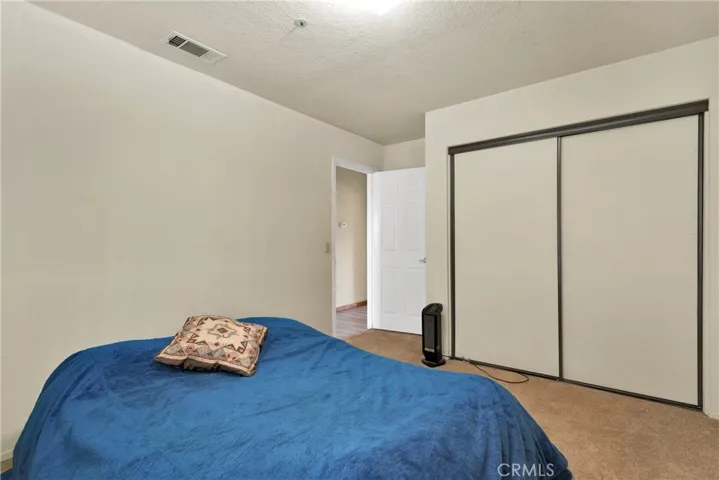 9035 Bonanza Road, Phelan, California 92371
