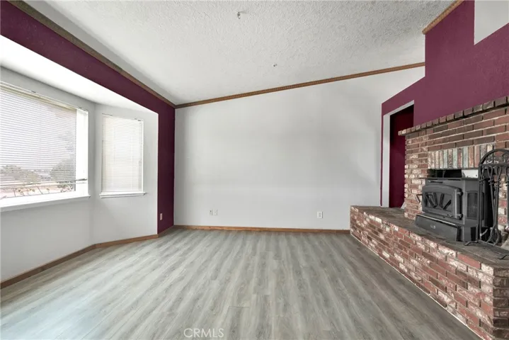 9035 Bonanza Road, Phelan, California 92371