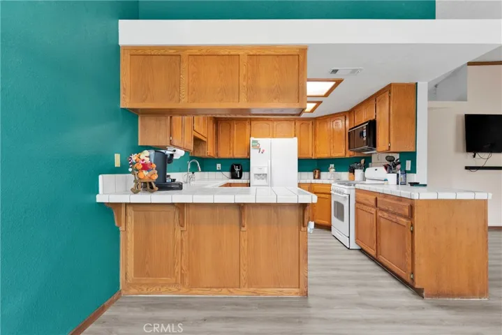 9035 Bonanza Road, Phelan, California 92371