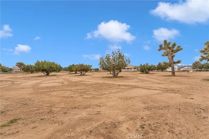 9035 Bonanza Road, Phelan, California 92371
