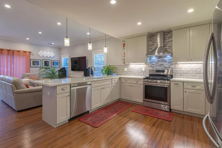 315 E Street, Redwood City, California 94063