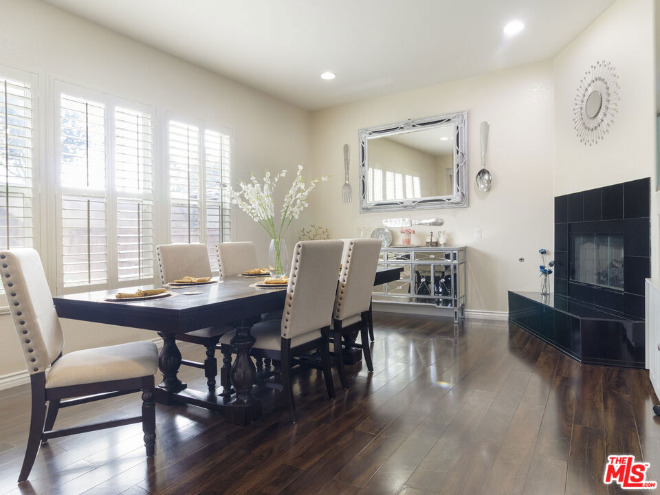 17778 Camino San Simeon, Moreno Valley, California 92551 home-pic-8