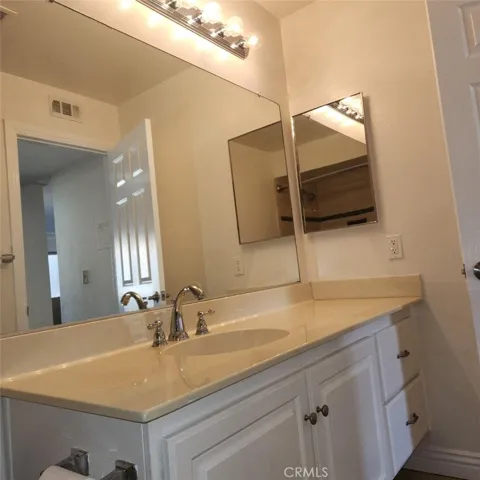 1101 W Macarthur Boulevard 288, Santa Ana, California 92707