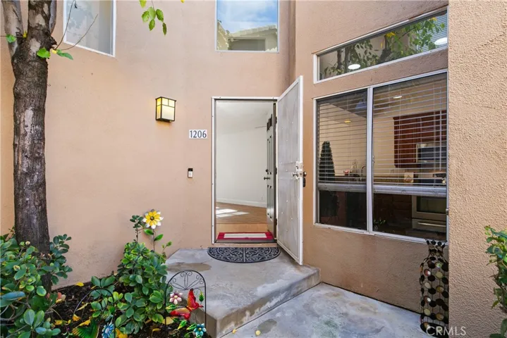 1206 S Country Glen Way, Anaheim Hills, California 92808