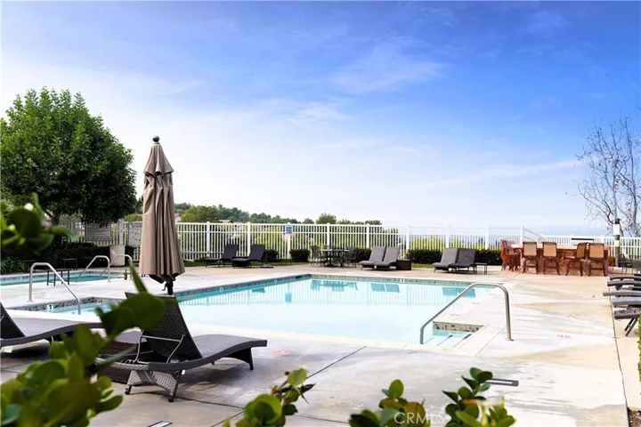 The Relaxing Community Pool and Spa!!