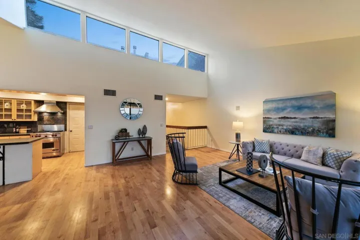 6356 Caminito Estrellado, San Diego, California 92120