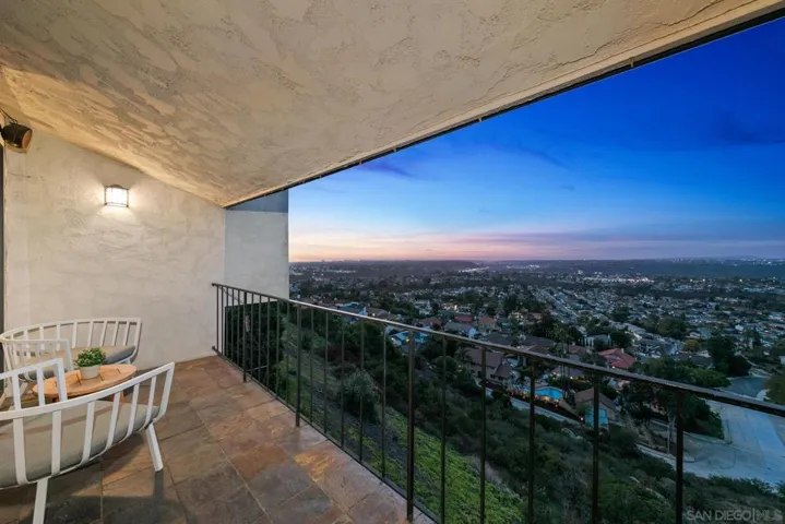 6356 Caminito Estrellado, San Diego, California 92120