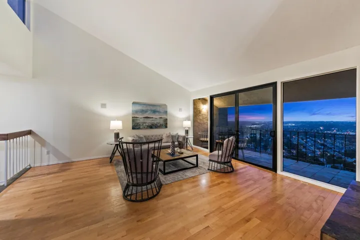 6356 Caminito Estrellado, San Diego, California 92120