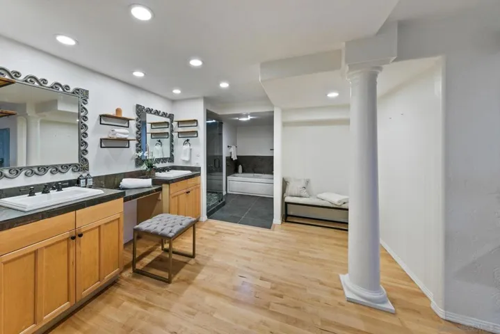 6356 Caminito Estrellado, San Diego, California 92120
