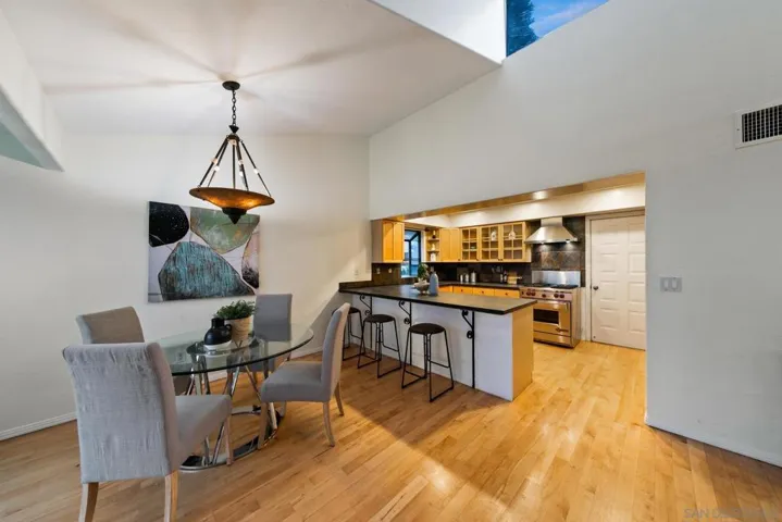 6356 Caminito Estrellado, San Diego, California 92120