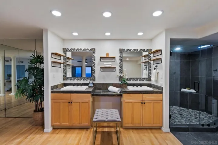 6356 Caminito Estrellado, San Diego, California 92120