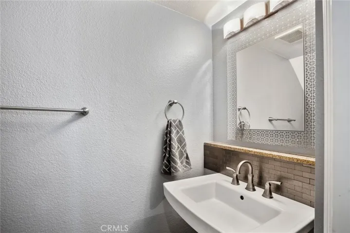 995 Amistad Place C, El Cajon, California 92019