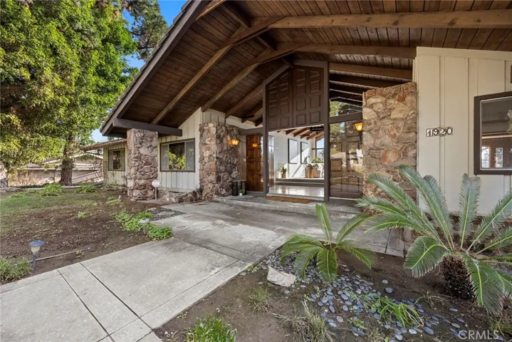 1920 Yucca Avenue, Fullerton, California 92835