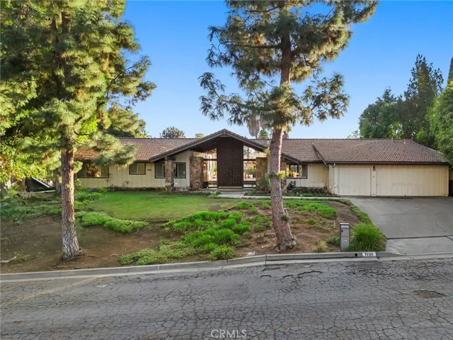1920 Yucca Avenue, Fullerton, California 92835