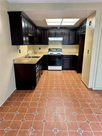 576 Spring Road 71, Moorpark, California 93021