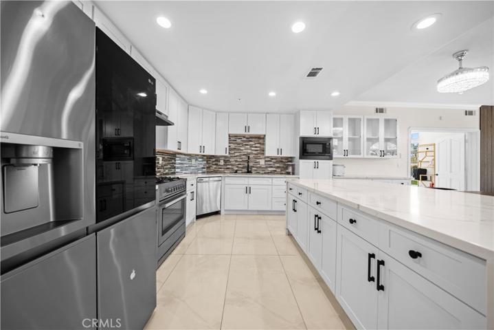 1975 Chota Road, La Habra Heights, California 90631
