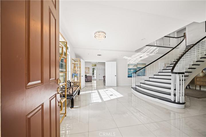 1975 Chota Road, La Habra Heights, California 90631
