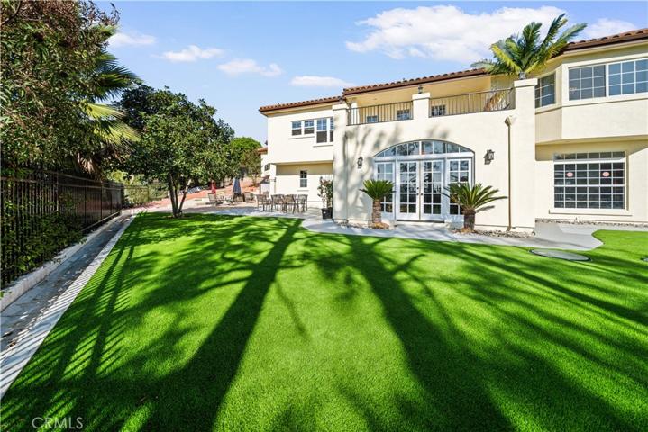 1975 Chota Road, La Habra Heights, California 90631