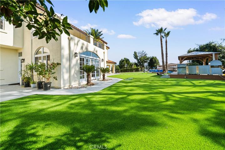 1975 Chota Road, La Habra Heights, California 90631