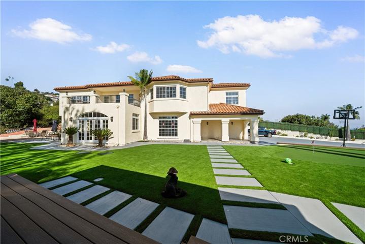 1975 Chota Road, La Habra Heights, California 90631
