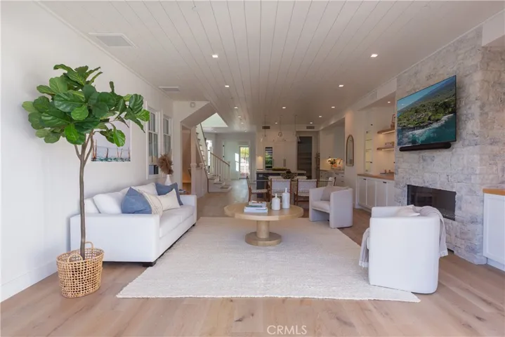 540 3rd Street, Manhattan Beach, California 90266