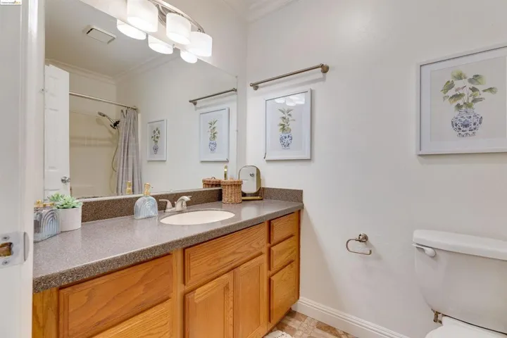 900 Southampton Rd 80, Benicia, California 94510