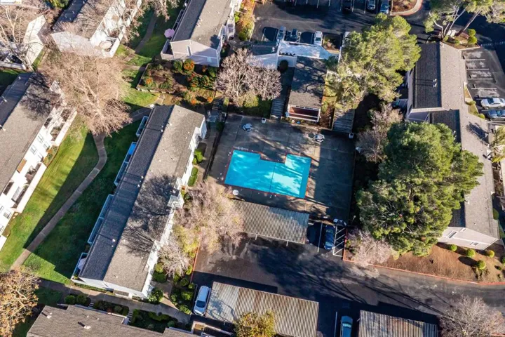 900 Southampton Rd 80, Benicia, California 94510