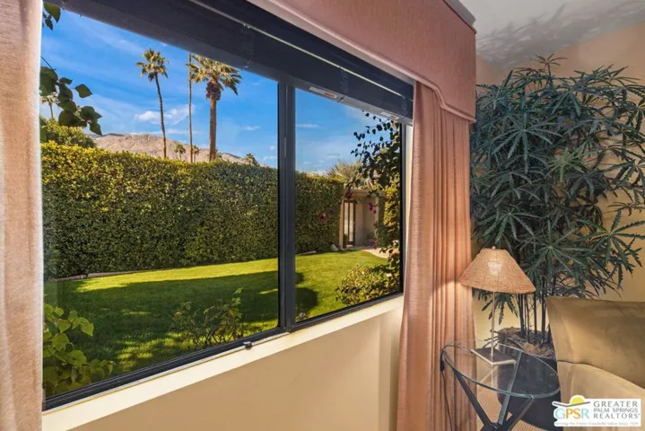 1240 S Calle Rolph, Palm Springs, California 92264